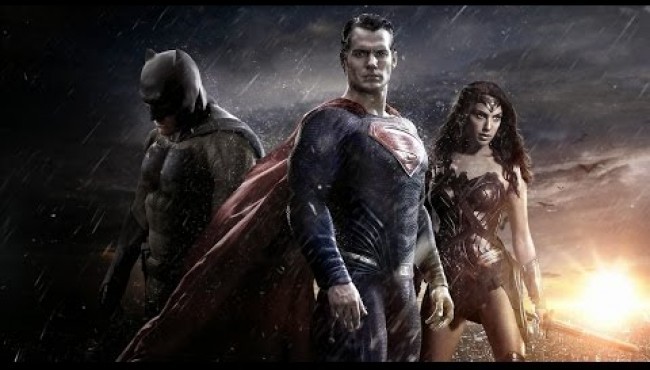Batman Superman ellen alternatív verziók