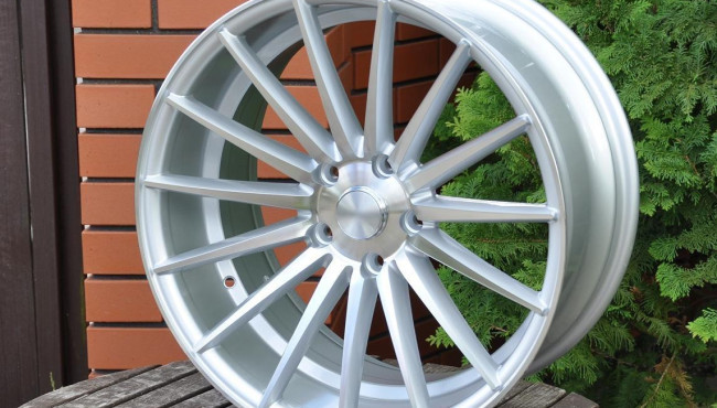 A BMW E60 Felni - Milyen Felni Illik Az Autóhoz?